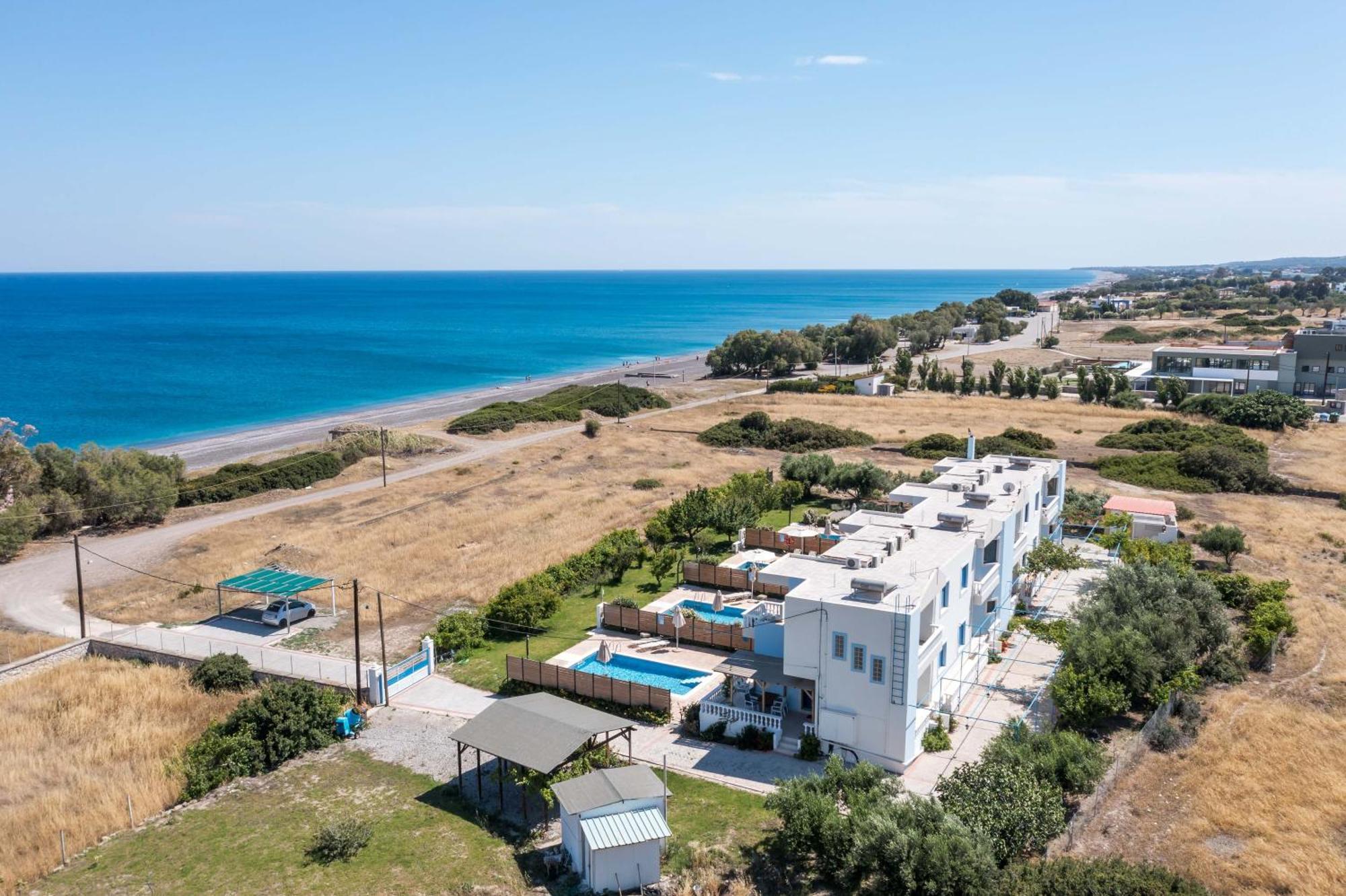 Rita Mare Seafront Villas Heated Pools Gennadi Exterior foto